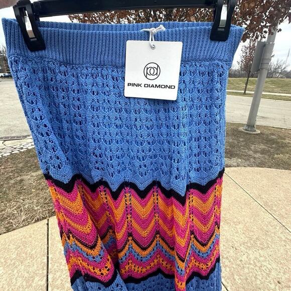 Pink Diamond Thommy Color Block Crochet Maxi Skirt Size Medium Royal Blue - Picture 7 of 12